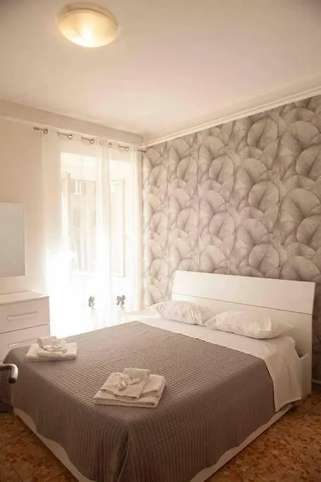 Ragusa Holiday Home Rome 0*,  Italy